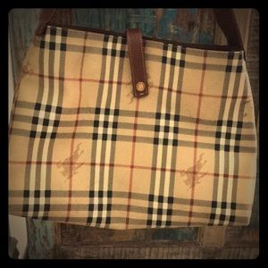 Burberry vintage bag -authentic-